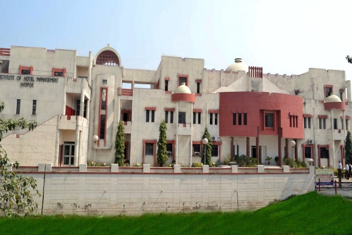 https://cache.careers360.mobi/media/colleges/social-media/media-gallery/6493/2018/12/9/Campus view of Institute of Hotel Management Catering and Nutrition Hajipur_Campus-view.jpg